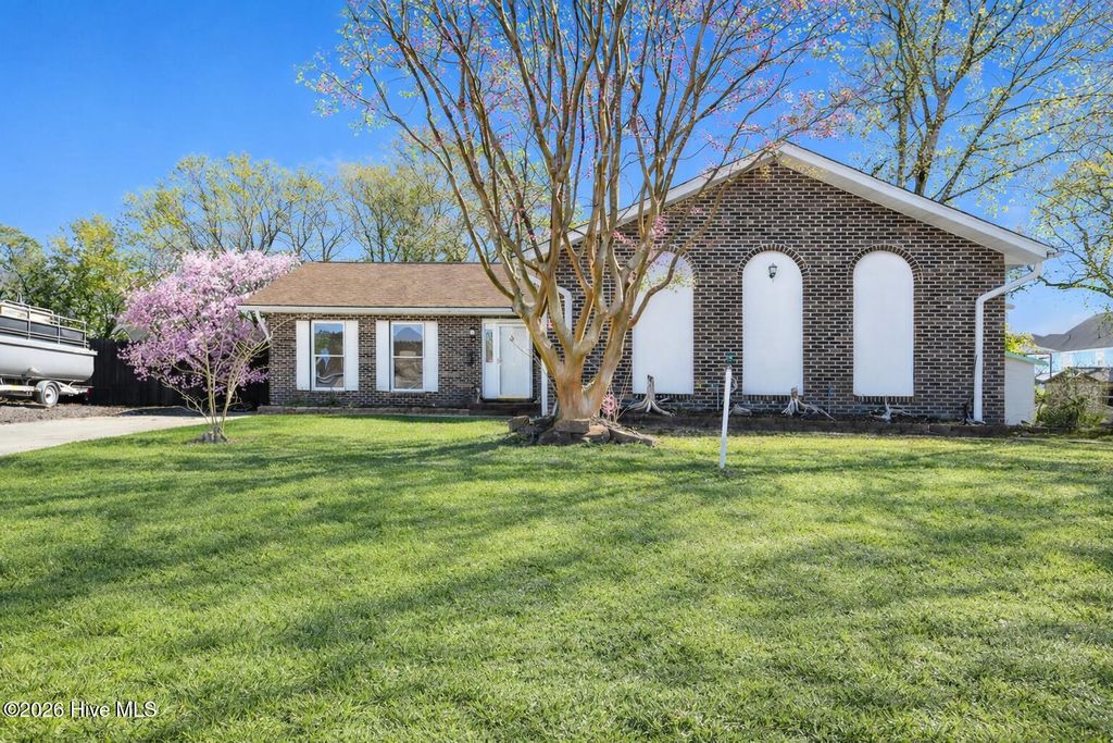 Photo of 104 SE 16th Street, Oak Island, NC 28465 (MLS # 100555403)