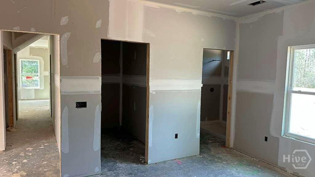 829 SE Stafford Dairy