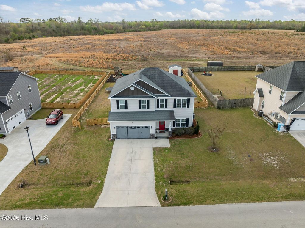 Photo of 118 Cypress Manor Court, Jacksonville, NC 28540 (MLS # 100560524)