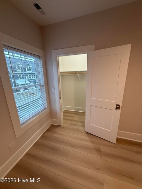 Tiny photo for 117 Seagate Place #117, Wilmington, NC 28403 (MLS # 100561434)