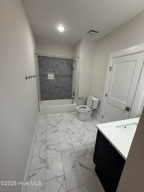 Tiny photo for 117 Seagate Place #117, Wilmington, NC 28403 (MLS # 100561434)