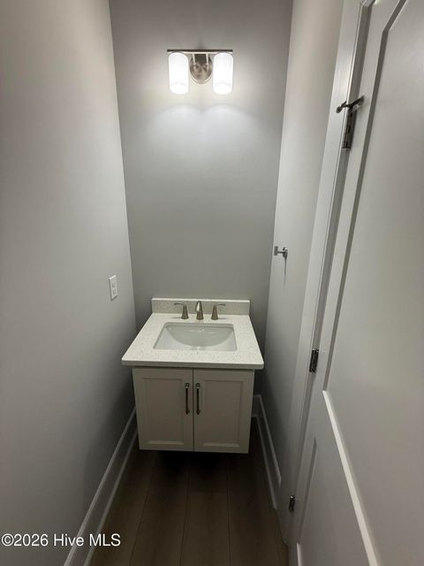 Tiny photo for 117 Seagate Place #117, Wilmington, NC 28403 (MLS # 100561434)