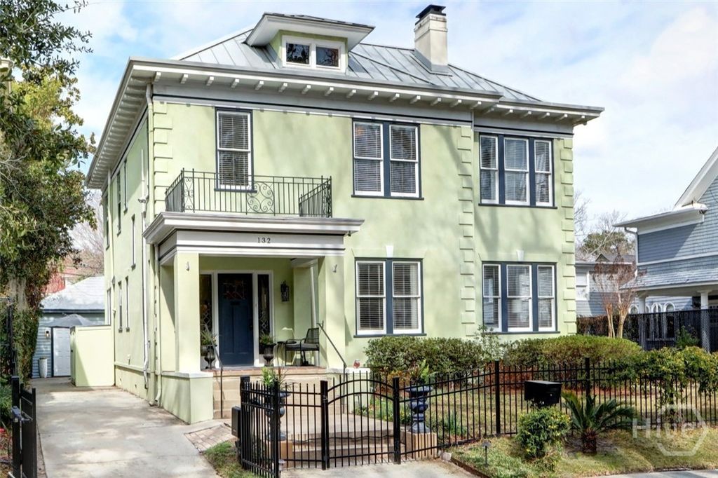 Photo of 132 E 45th Street, Savannah, GA 31405 (MLS # SA348596)