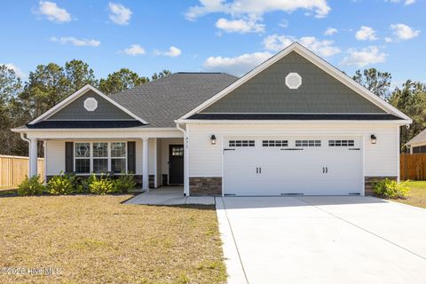 Photo of 471 Pebble Shore Drive, Sneads Ferry, NC 28460 (MLS # 100563738)