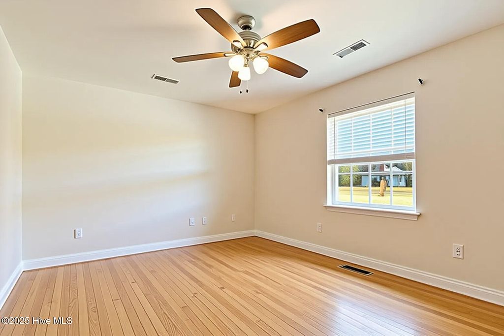 Photo of 202 W Bedford Road, Wilmington, NC 28411 (MLS # 100546055)