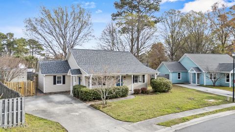 Tiny photo for 6621 Sunwood Circle, Wilmington, NC 28405 (MLS # 100560305)