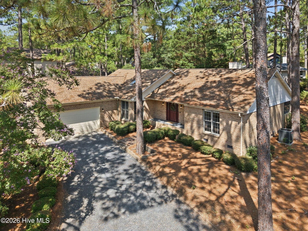 Photo of 965 Monticello Drive, Pinehurst, NC 28374 (MLS # 100598758)