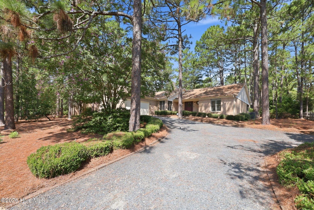 Photo of 965 Monticello Drive, Pinehurst, NC 28374 (MLS # 100598758)