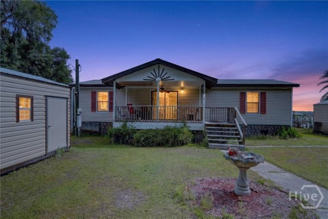 Mobile Home For Sale - 535 E 1st Street<br/> Midway, GA 31320