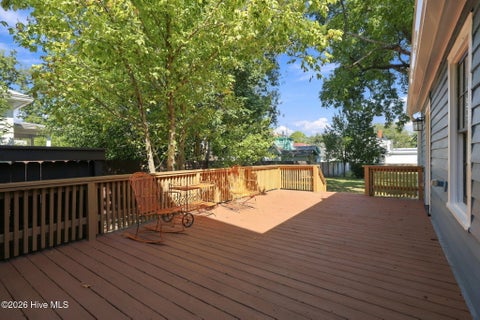 Tiny photo for 206 E 2nd Street, Washington, NC 27889 (MLS # 100607488)