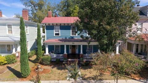Tiny photo for 206 E 2nd Street, Washington, NC 27889 (MLS # 100607488)