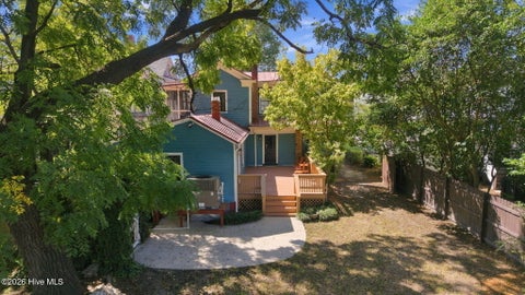 Tiny photo for 206 E 2nd Street, Washington, NC 27889 (MLS # 100607488)