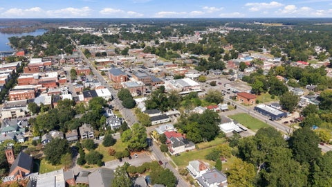 Tiny photo for 206 E 2nd Street, Washington, NC 27889 (MLS # 100607488)