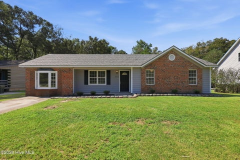 Photo of 864 Mill River Road, Jacksonville, NC 28540 (MLS # 100601439)