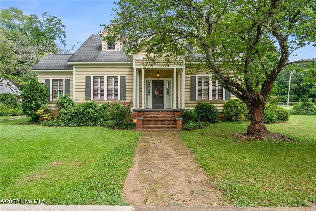 Photo of 216 S Laurel Avenue, Greensboro, GA 30642 (MLS # 100596807)