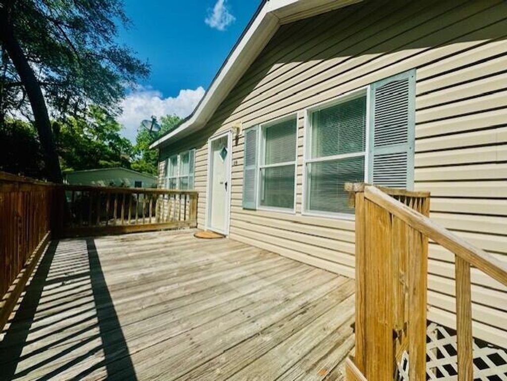 Photo of 39 Inglewood Circle, St. Helena Island, SC 29920 (MLS # 555109)