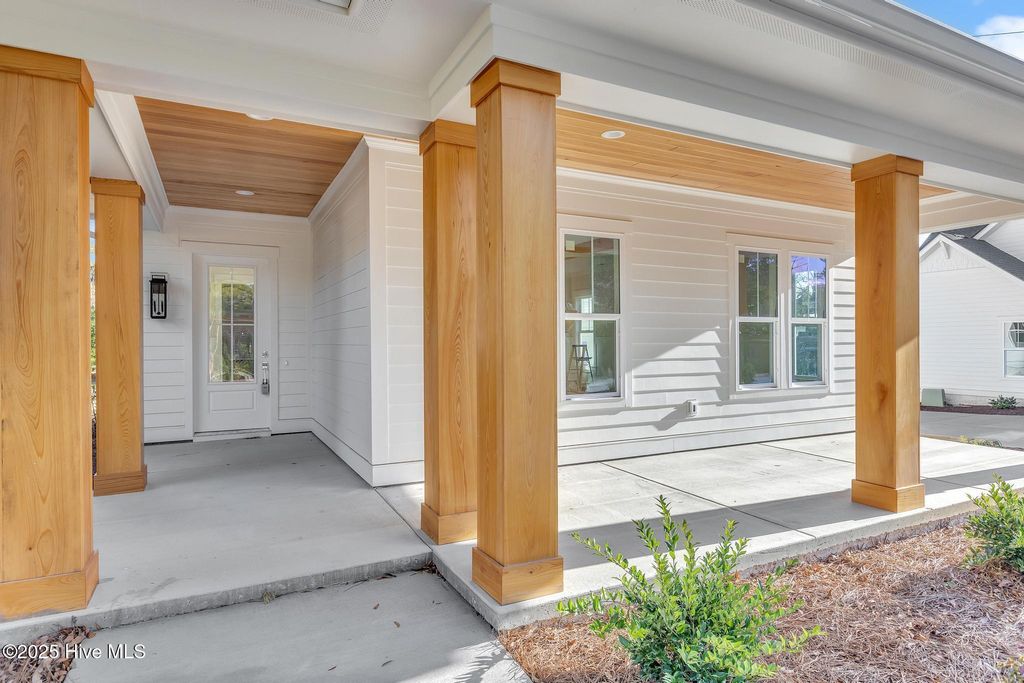 Photo of 104 Pecan Avenue, Wilmington, NC 28403 (MLS # 100538416)