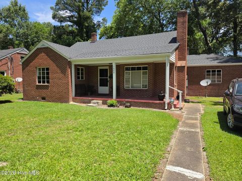 Homes For Sale - 1009 Evergreen Avenue<br/> Goldsboro, NC 27530