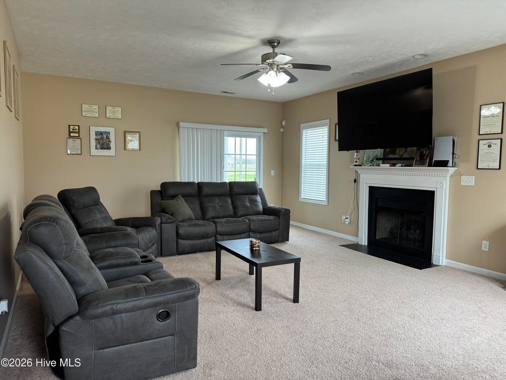 Photo of 208 Trophy Ridge Drive, Richlands, NC 28574 (MLS # 100560976)