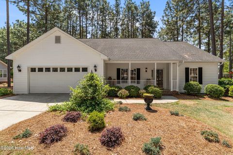 Photo of 115 Vincent Way, Aberdeen, NC 28315 (MLS # 100570586)