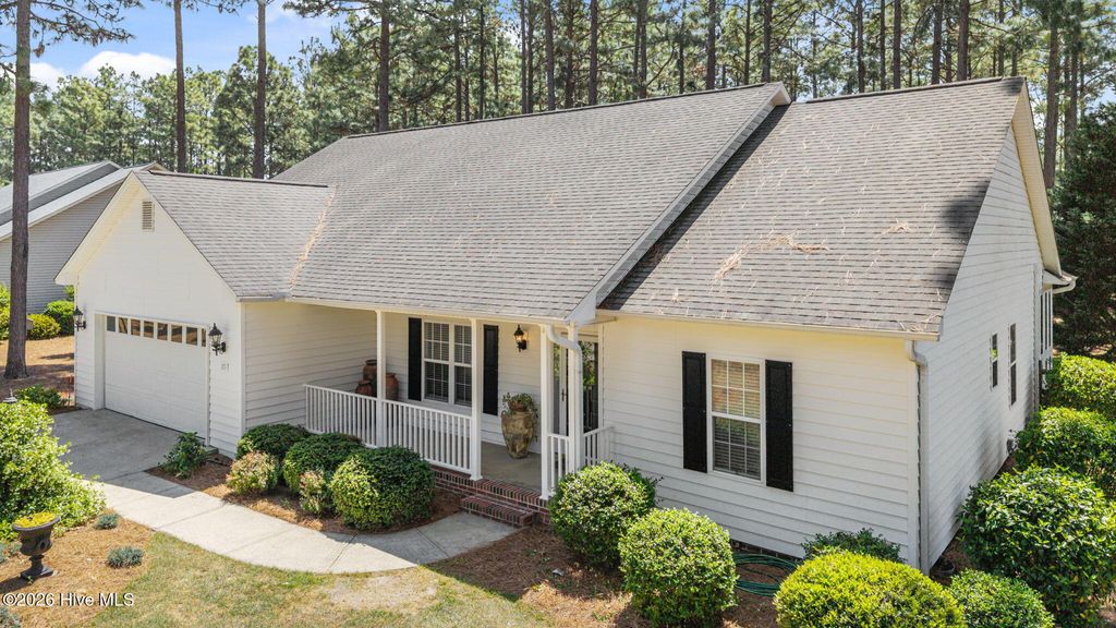Photo of 115 Vincent Way, Aberdeen, NC 28315 (MLS # 100570586)