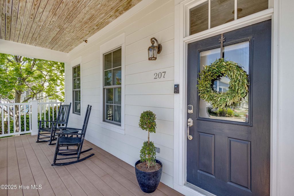 Photo of 207 S Academy Street, Washington, NC 27889 (MLS # 100555656)