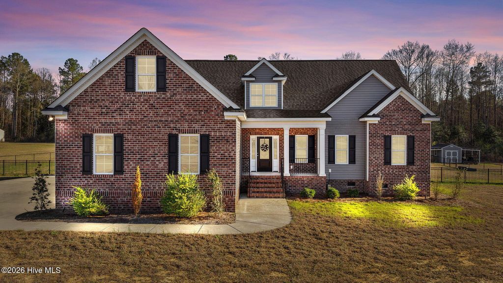 Photo of 1095 Poplar Creek Road, Nashville, NC 27856 (MLS # 100564676)