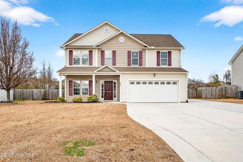 108 Woods Run Circle Richlands NC 28574