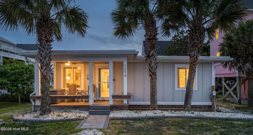 Photo of 105 High Point Avenue, Surf City, NC 28445 (MLS # 100576050)