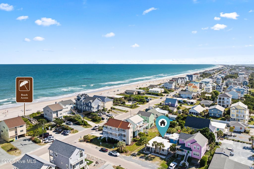 Photo of 105 High Point Avenue, Surf City, NC 28445 (MLS # 100576050)