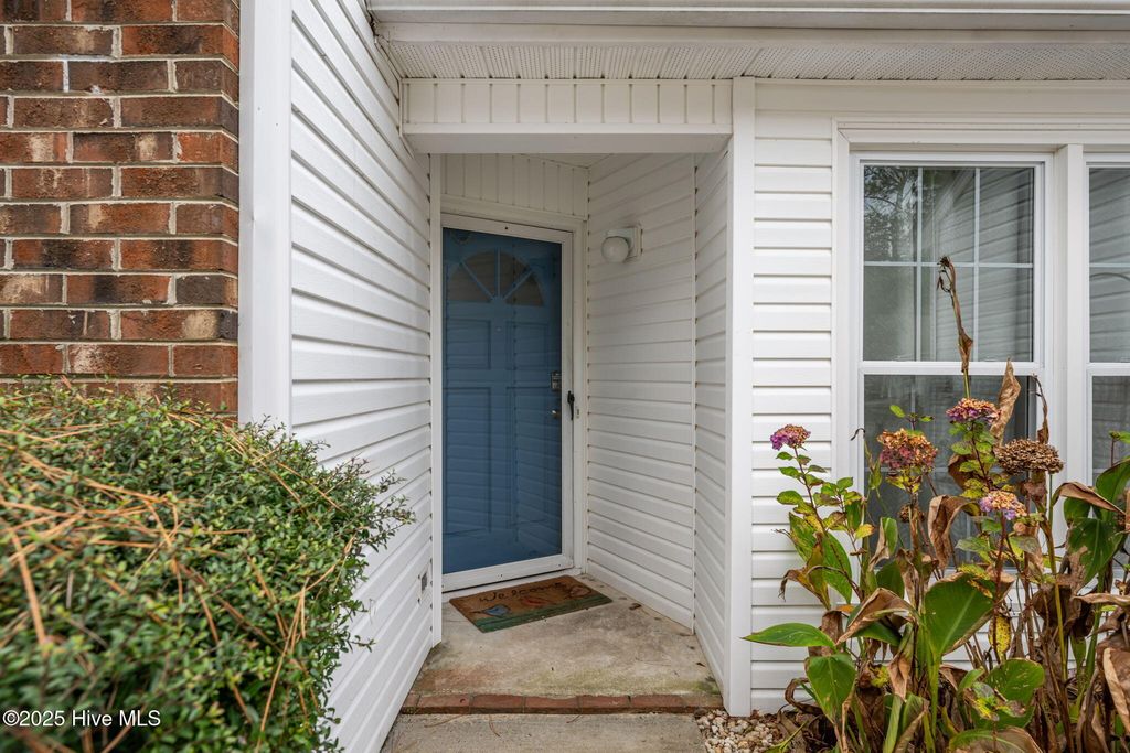 Photo of 208 Rankin Court, New Bern, NC 28560 (MLS # 100544965)