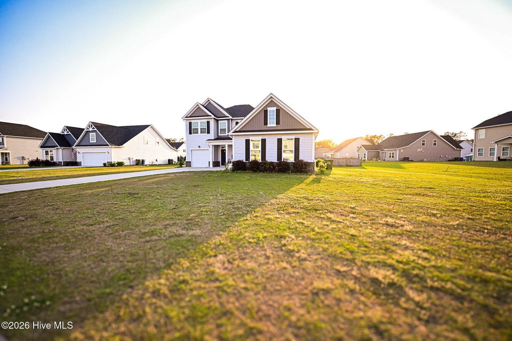 Photo of 402 Gooseneck Lane, Sneads Ferry, NC 28460 (MLS # 100570213)