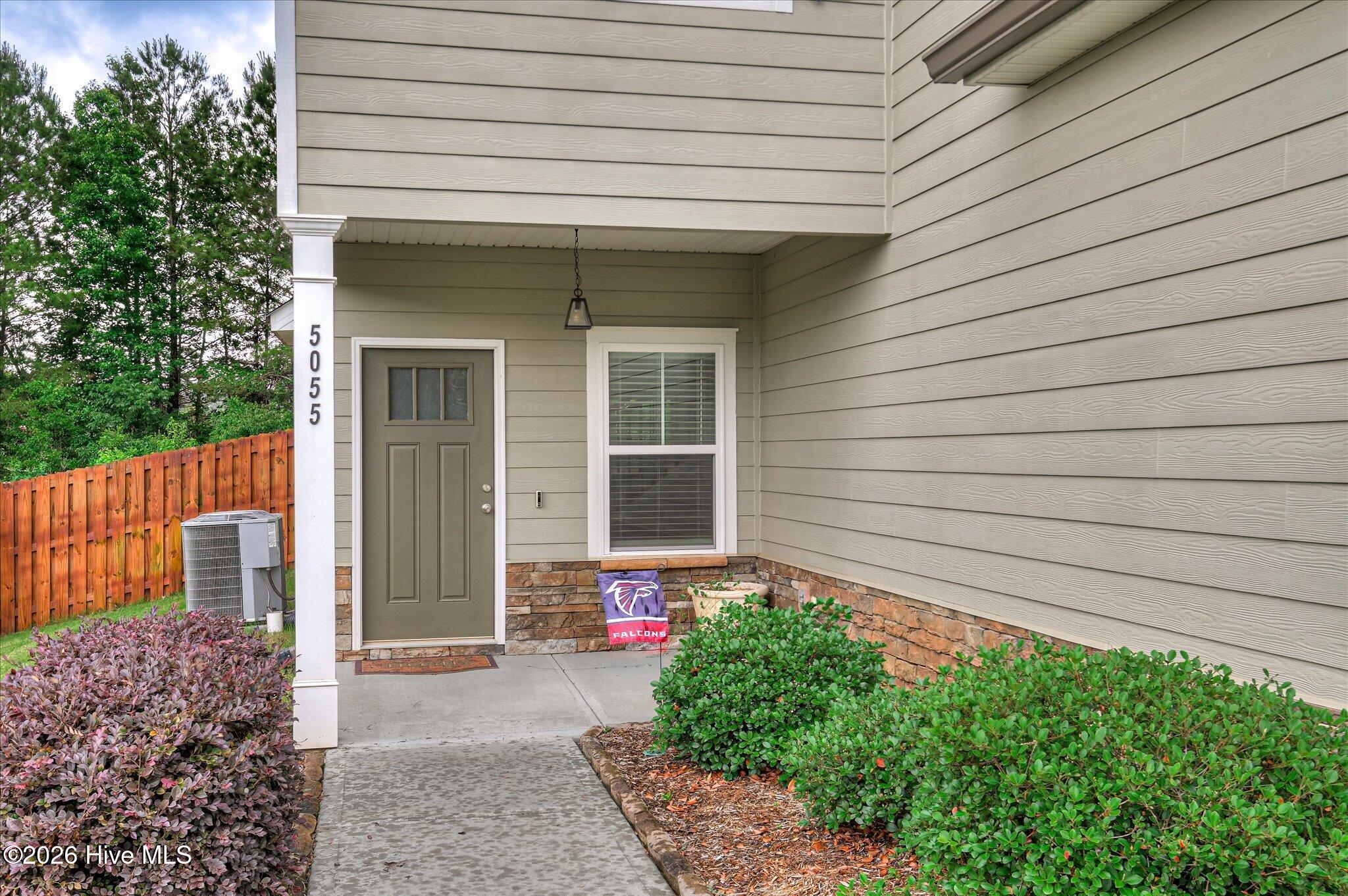 5055 Huntley Trail