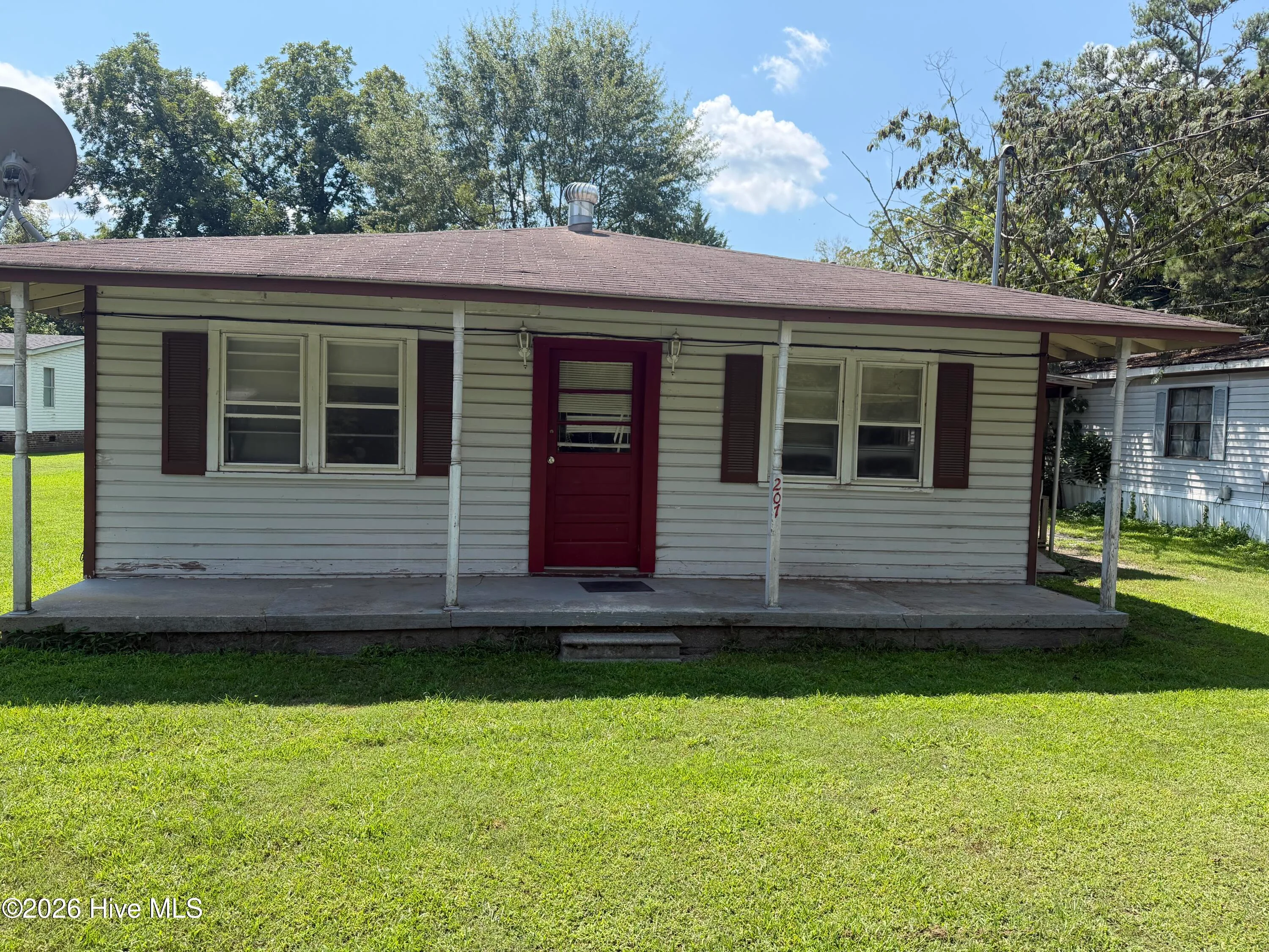 207 S Plume Street, Roper, NC, 27970