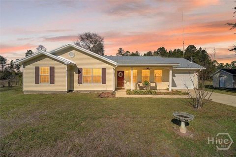 Homes For Sale - 1186 Post Road<br/> Wayne County, Hortense, GA 31543