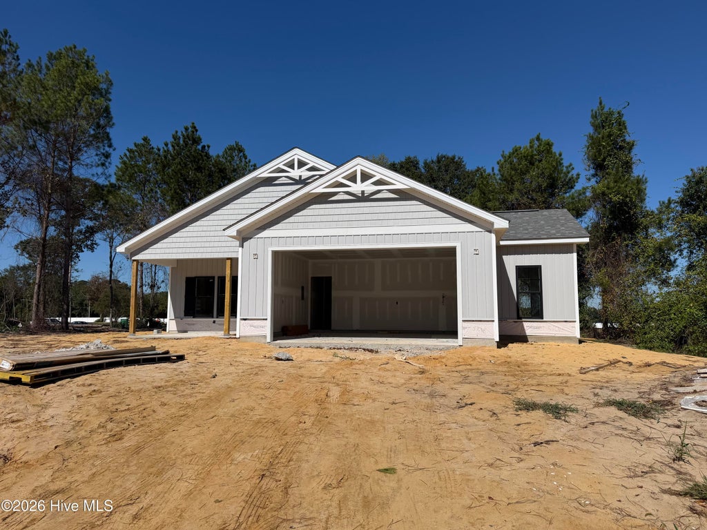 Photo of 203 Vineyard Drive, La Grange, NC 28551 (MLS # 100606319)