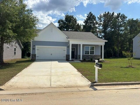 Homes For Sale - 260 Lake Tyler Drive<br/> Craven County, New Bern, NC 28560