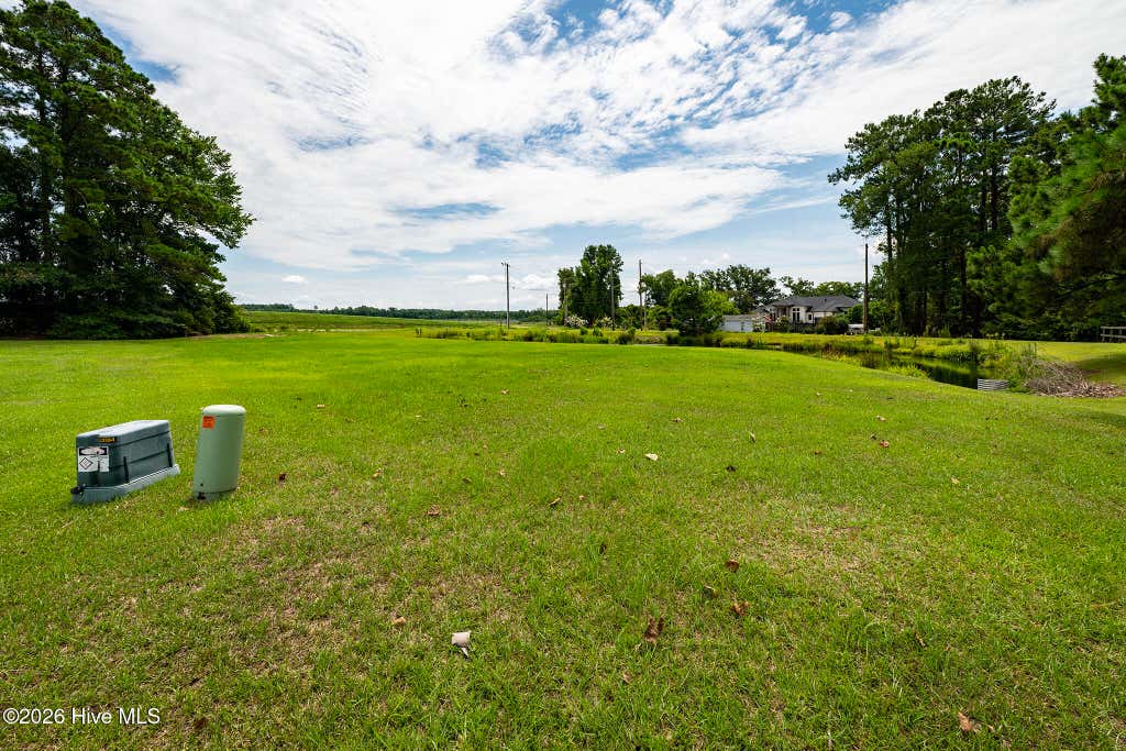 Photo of 218 Shoreview Drive, New Bern, NC 28562 (MLS # 100589700)