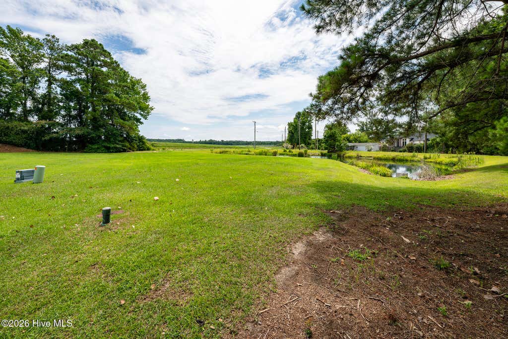 Photo of 218 Shoreview Drive, New Bern, NC 28562 (MLS # 100589700)