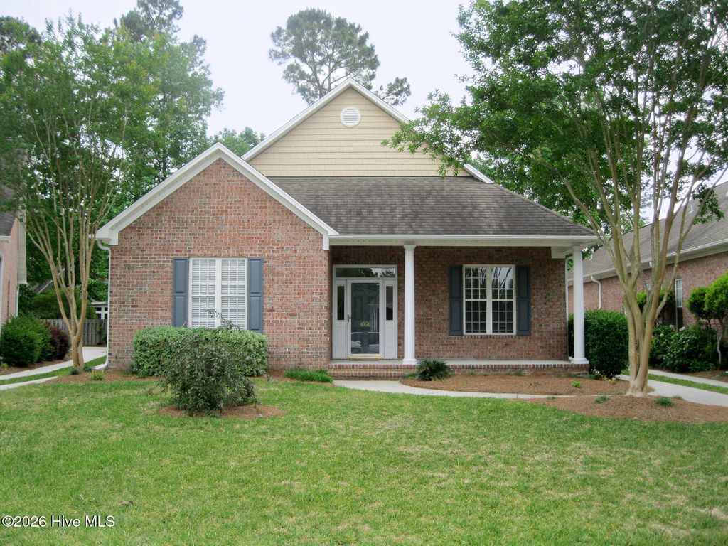 Photo of 4906 Shaftesbury Place, Wilmington, NC 28409 (MLS # 100563965)