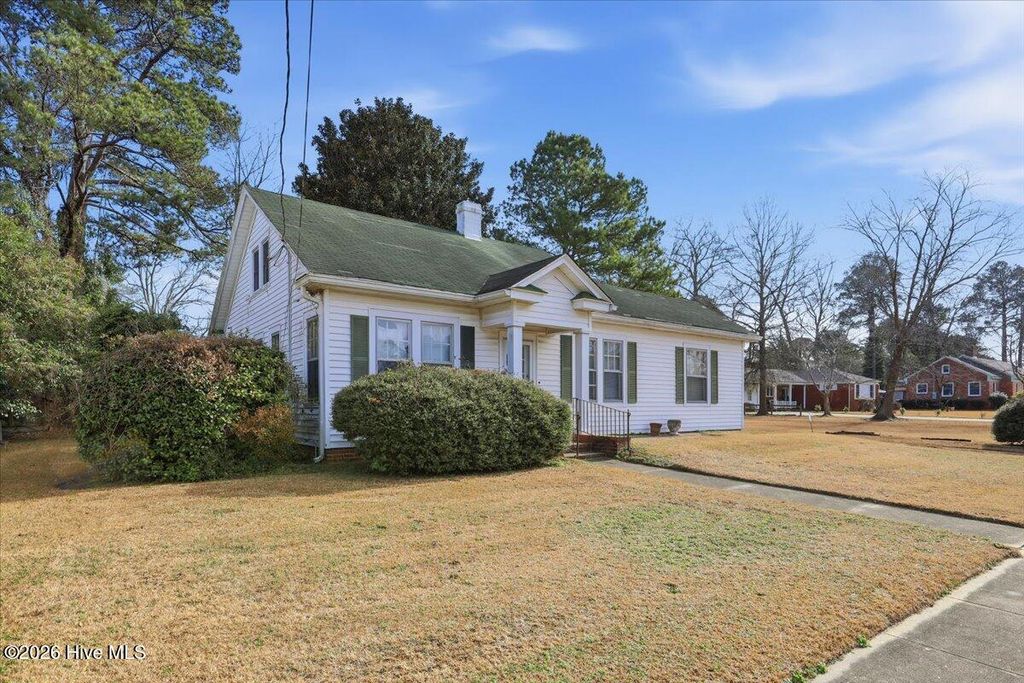 Photo of 1217 Virginia Avenue, Kinston, NC 28501 (MLS # 100547640)