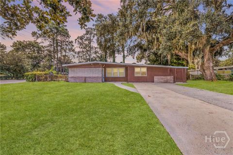 Homes For Sale - 21 Willow Road<br/> Savannah, GA 31419