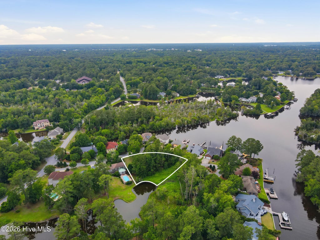 Photo of 2409 Turtle Bay Drive, New Bern, NC 28562 (MLS # 100584682)