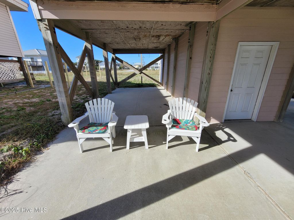 Photo of 2005 N Shore Drive, Surf City, NC 28445 (MLS # 100499677)
