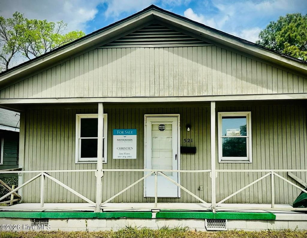 Photo of 521 Swann Street, Wilmington, NC 28401 (MLS # 100565001)