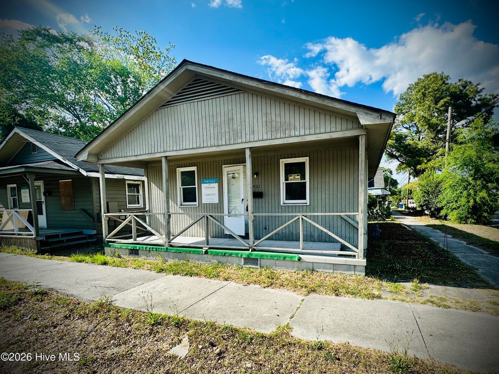 Photo of 521 Swann Street, Wilmington, NC 28401 (MLS # 100565001)