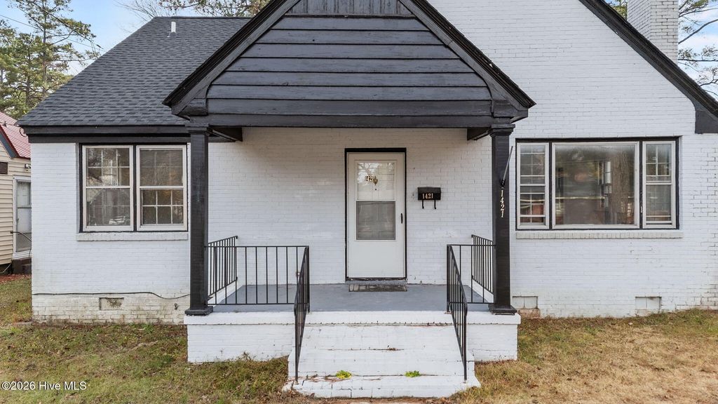 Photo of 1421 Sunset Avenue, Rocky Mount, NC 27804 (MLS # 100548998)