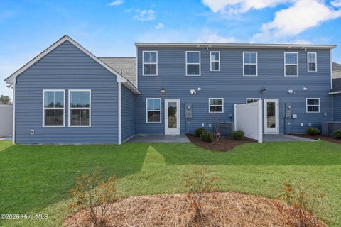 Tiny photo for 62 W Pioneer Way #121, Hampstead, NC 28443 (MLS # 100591614)