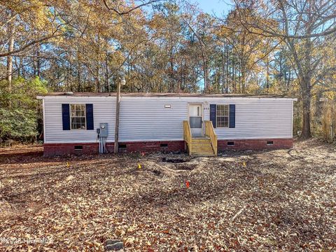 Homes For Sale - 693 S Windward Drive<br/> Supply, NC 28462