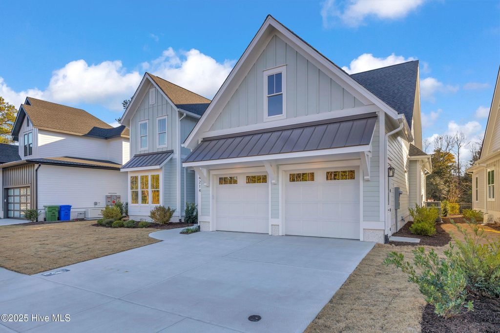 Photo of 4214 Watersail Drive #157, Wilmington, NC 28409 (MLS # 100543726)